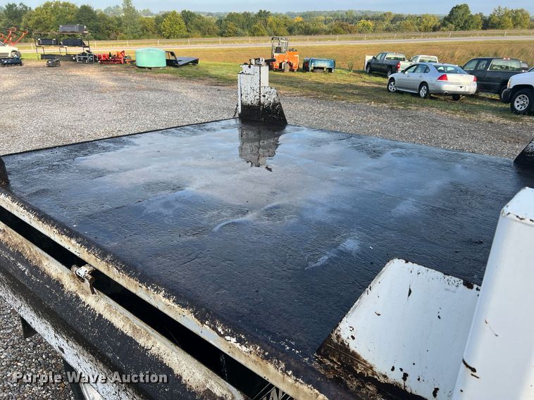 image for item NA9248 2009 Dodge  Ram 5500  Quad Cab dump truck