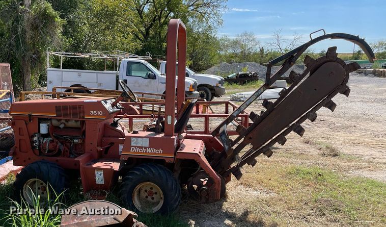 image for item NA9659 1997 Ditch Witch 3610  trencher