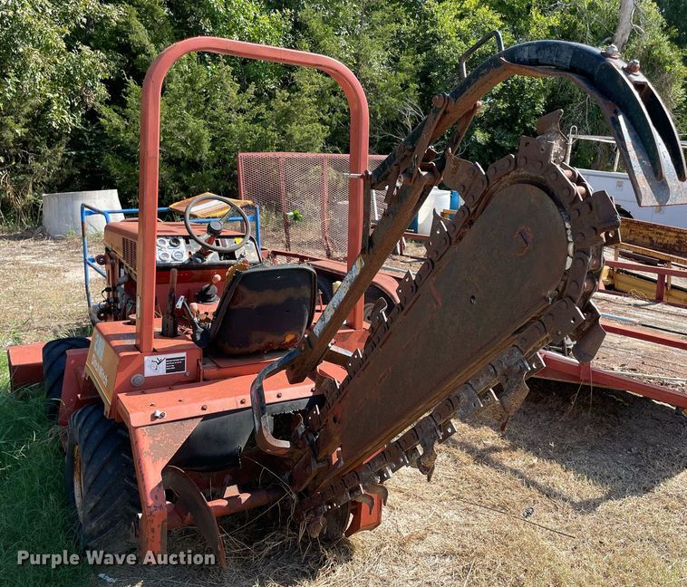 image for item NA9659 1997 Ditch Witch 3610  trencher