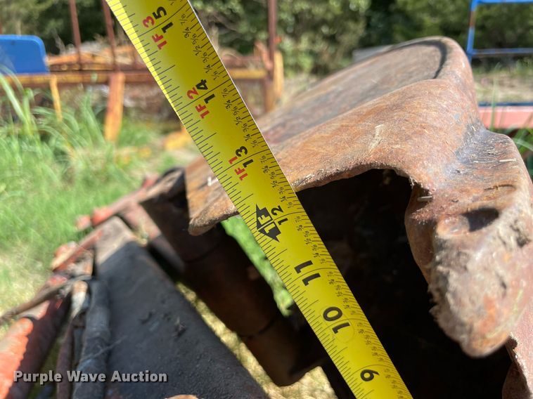 image for item NA9659 1997 Ditch Witch 3610  trencher