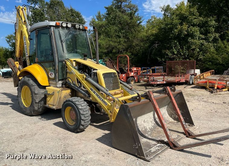 2006 New Holland B95 backhoe in Bonham, TX Item NA9662 for sale