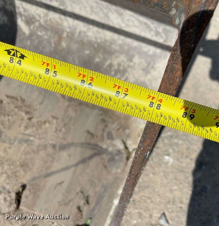 image for item NA9662 2006 New Holland B95  backhoe