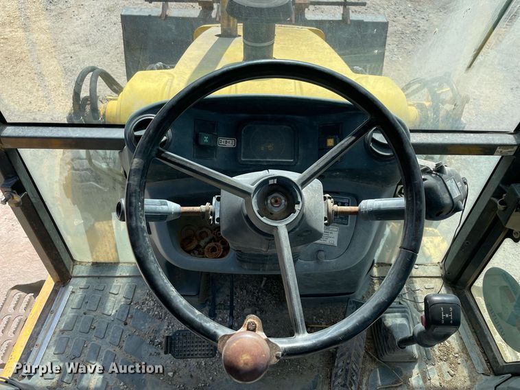 image for item NA9662 2006 New Holland B95  backhoe