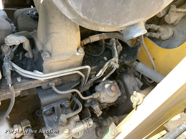 image for item NA9662 2006 New Holland B95  backhoe