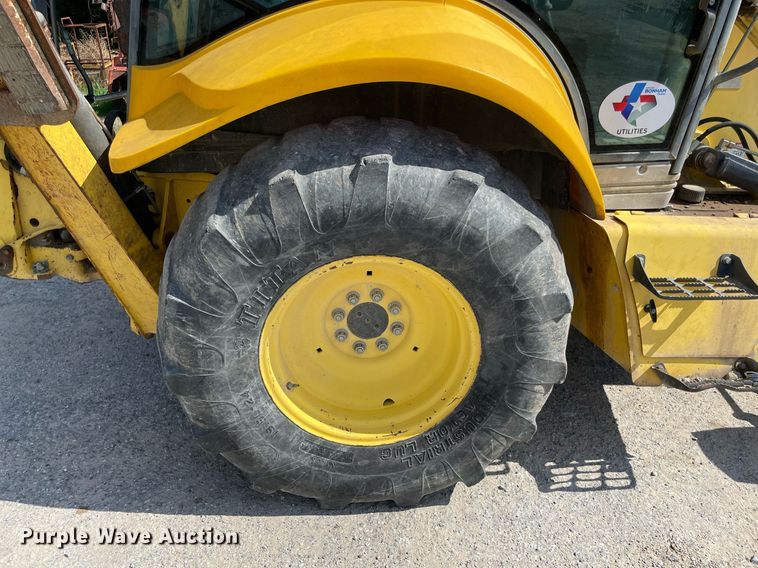 image for item NA9662 2006 New Holland B95  backhoe