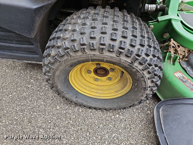 image for item NJ9851 John Deere F680 ZTrack  ZTR lawn mower
