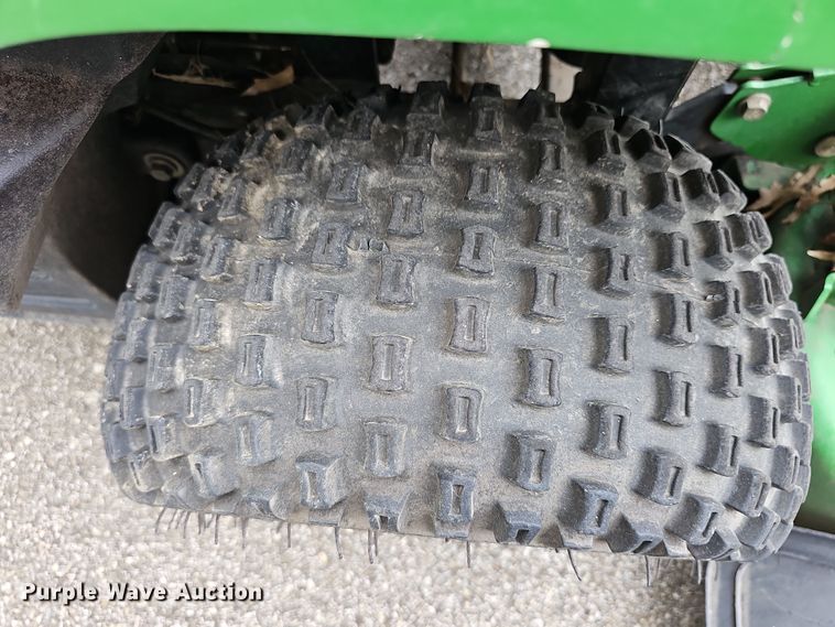 image for item NJ9851 John Deere F680 ZTrack  ZTR lawn mower
