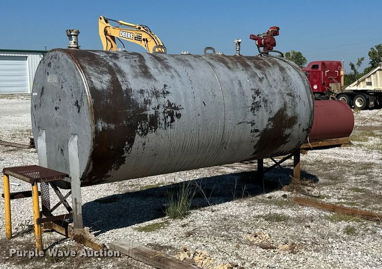 image for item NO9251 (3) diesel tanks