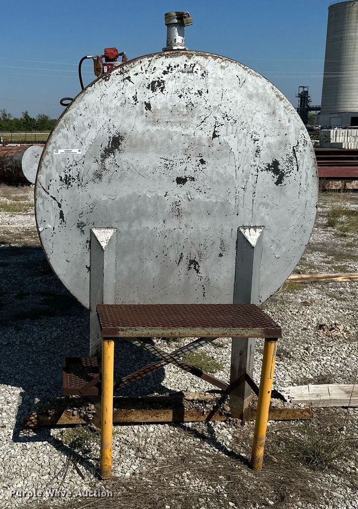 image for item NO9251 (3) diesel tanks