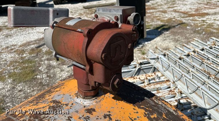 image for item NO9251 (3) diesel tanks