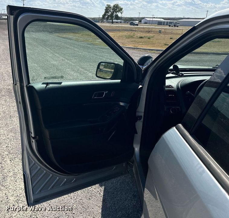 image for item NP9657 2018 Ford Explorer Police Interceptor  SUV