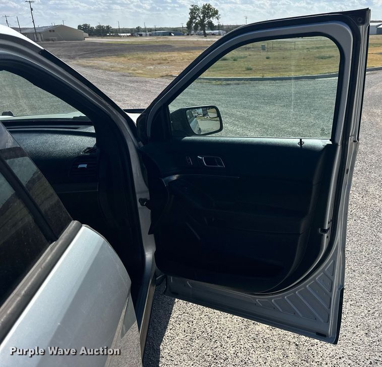 image for item NP9657 2018 Ford Explorer Police Interceptor  SUV