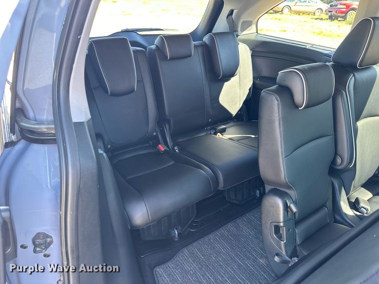 image for item NP9697 2023 Honda Odyssey Elite  van