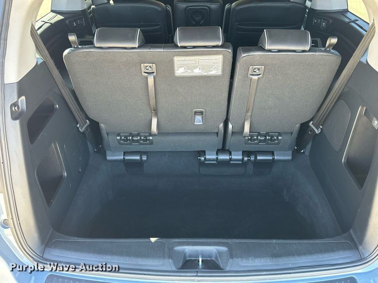 image for item NP9697 2023 Honda Odyssey Elite  van