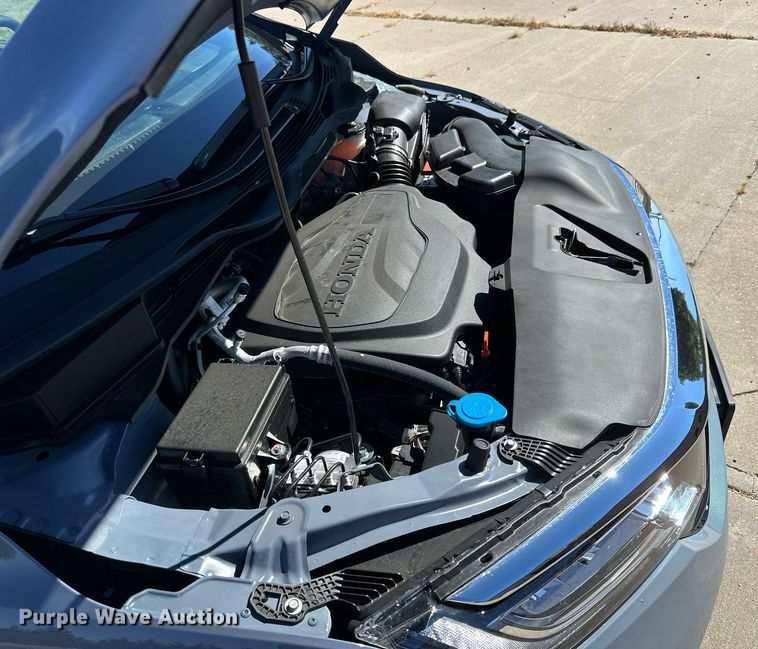 image for item NP9697 2023 Honda Odyssey Elite  van