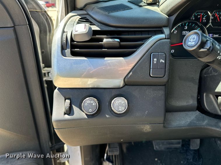 image for item NQ9315 2018 Chevrolet Tahoe Police  SUV