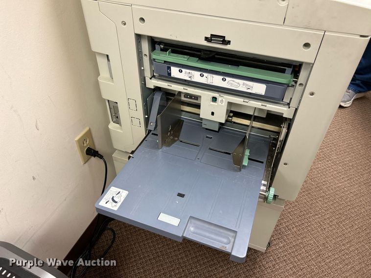 image for item NQ9855 Office equipment