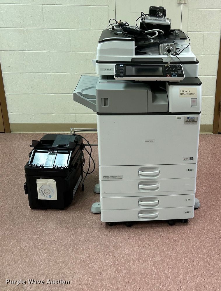 image for item NQ9855 Office equipment