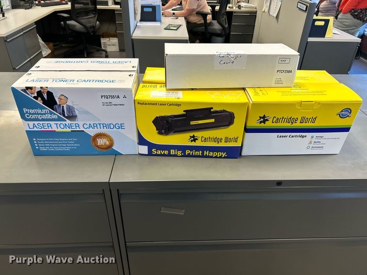 image for item NQ9855 Office equipment