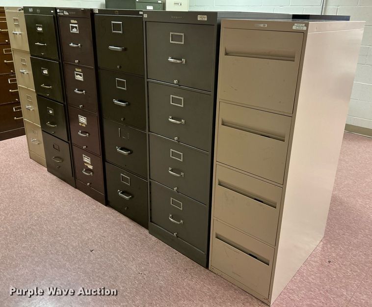 image for item NQ9856 (11) file cabinets 