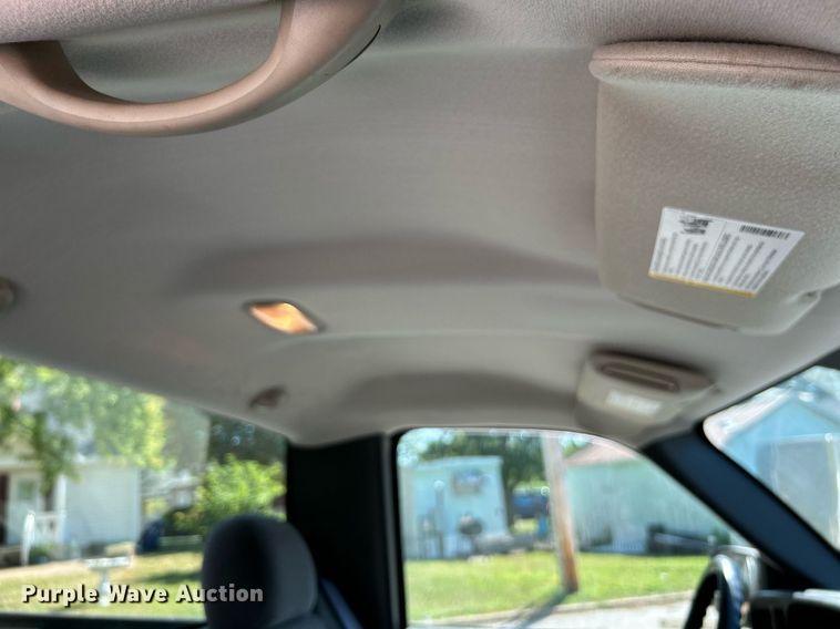 image for item NQ9858 2005 Chevrolet  Silverado 1500 pickup truck