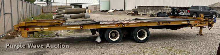 image for item NQ9900 1996 Dynaweld  tilt deck equipment trailer