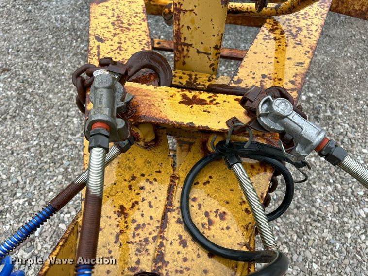 image for item NQ9900 1996 Dynaweld  tilt deck equipment trailer