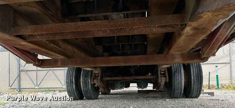 image for item NQ9900 1996 Dynaweld  tilt deck equipment trailer