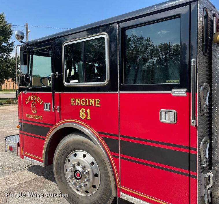 image for item NX9834 1994 Pierce Arrow  fire truck