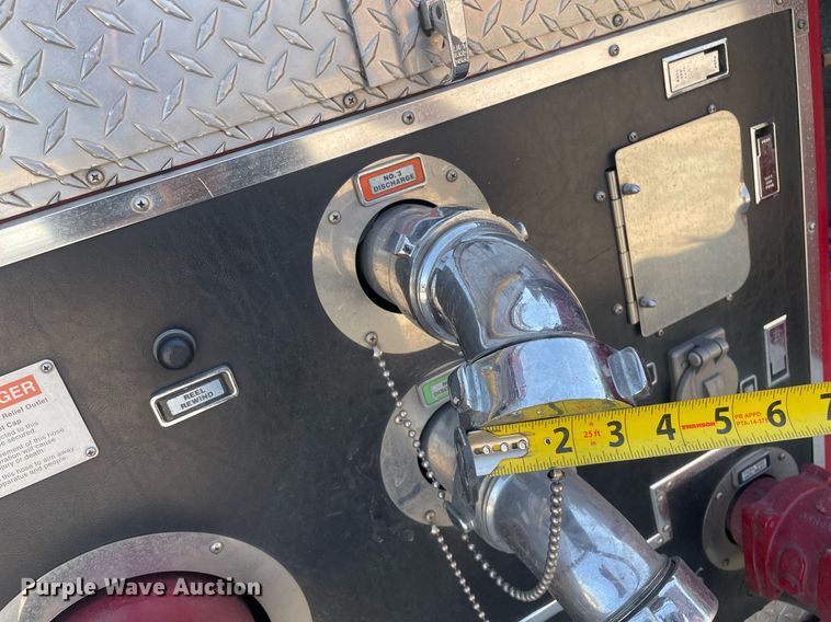 image for item NX9834 1994 Pierce Arrow  fire truck