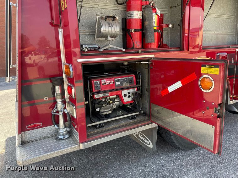 image for item NX9834 1994 Pierce Arrow  fire truck