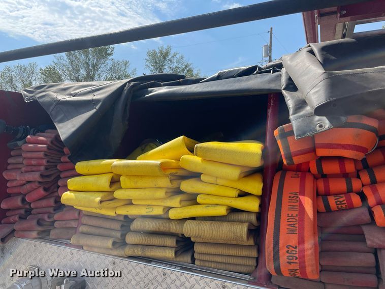 image for item NX9834 1994 Pierce Arrow  fire truck