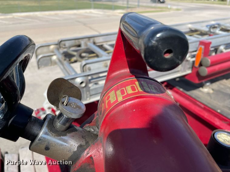 image for item NX9834 1994 Pierce Arrow  fire truck