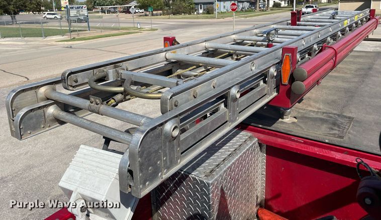 image for item NX9834 1994 Pierce Arrow  fire truck