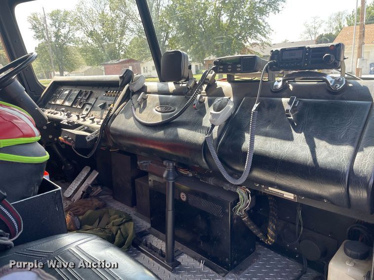 image for item NX9834 1994 Pierce Arrow  fire truck