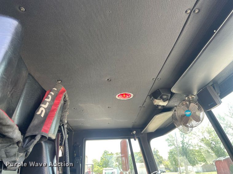 image for item NX9834 1994 Pierce Arrow  fire truck