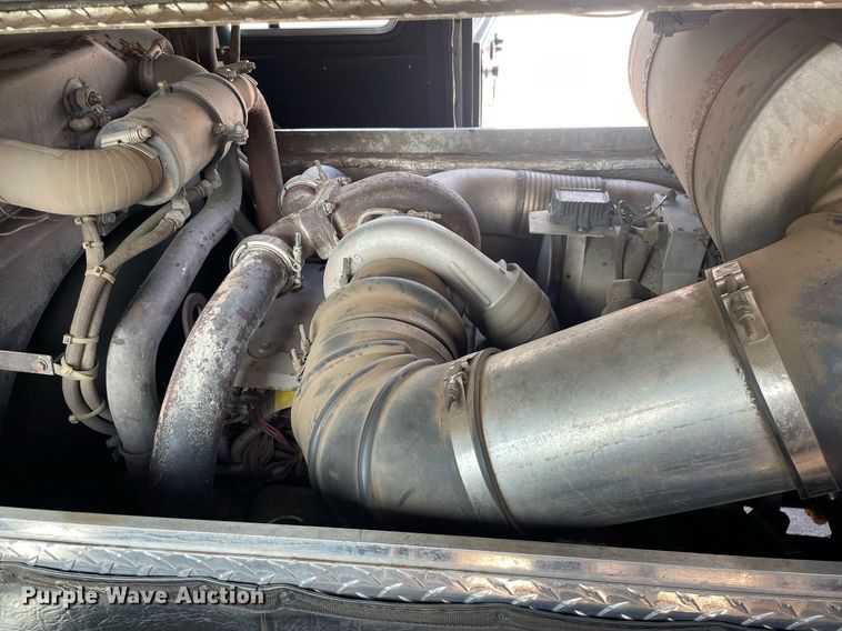 image for item NX9834 1994 Pierce Arrow  fire truck