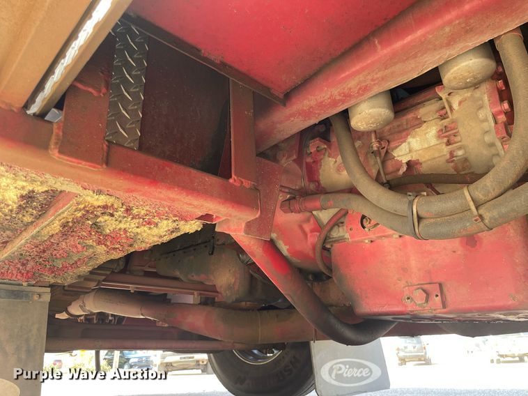 image for item NX9834 1994 Pierce Arrow  fire truck