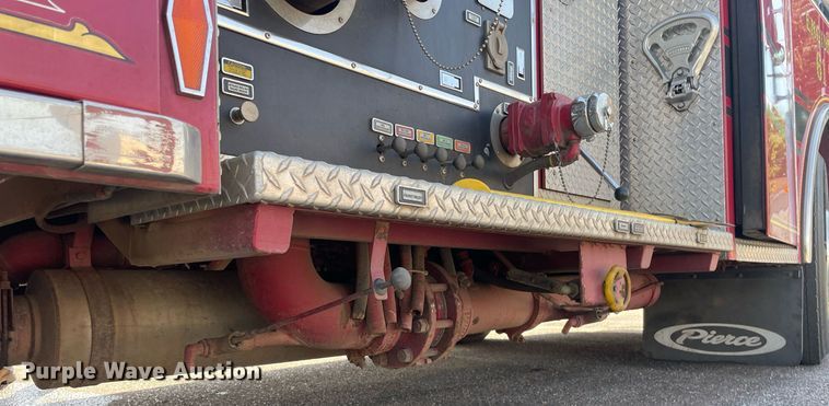 image for item NX9834 1994 Pierce Arrow  fire truck