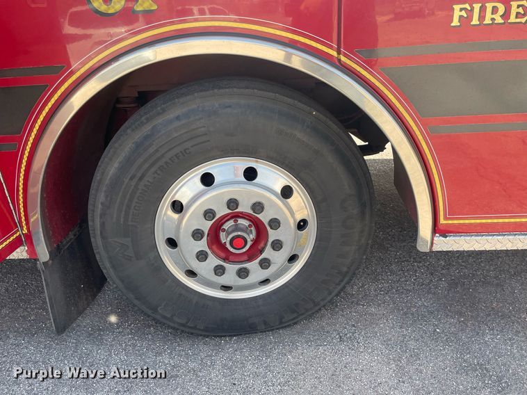 image for item NX9834 1994 Pierce Arrow  fire truck