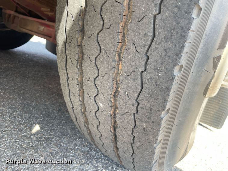 image for item NX9834 1994 Pierce Arrow  fire truck