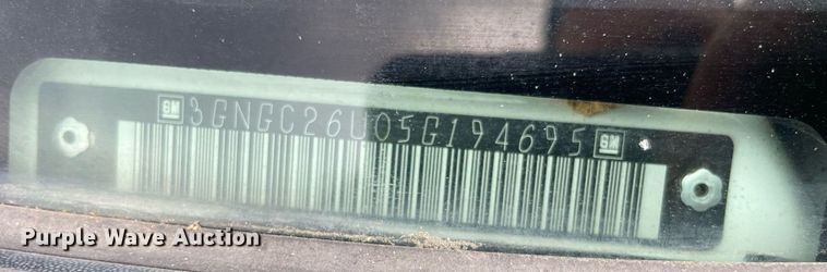 image for item NX9846 2005 Chevrolet Suburban  SUV