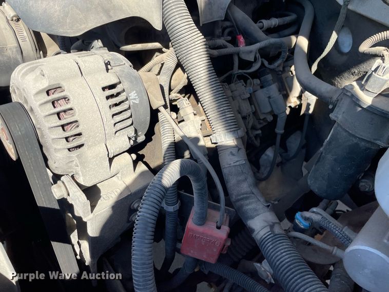 image for item NX9856 2003 Chevrolet Silverado 1500  pickup truck