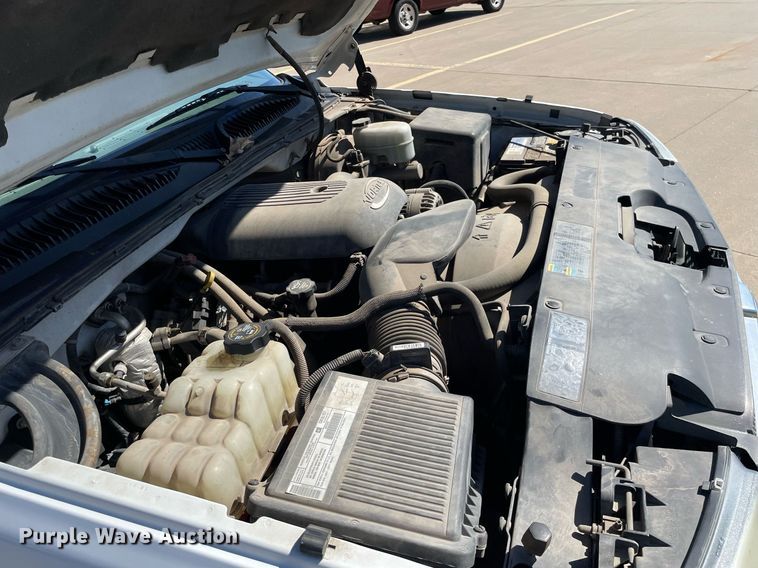 image for item NX9856 2003 Chevrolet Silverado 1500  pickup truck