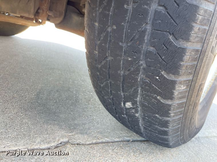 image for item NX9856 2003 Chevrolet Silverado 1500  pickup truck