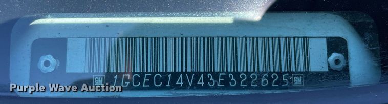 image for item NX9856 2003 Chevrolet Silverado 1500  pickup truck