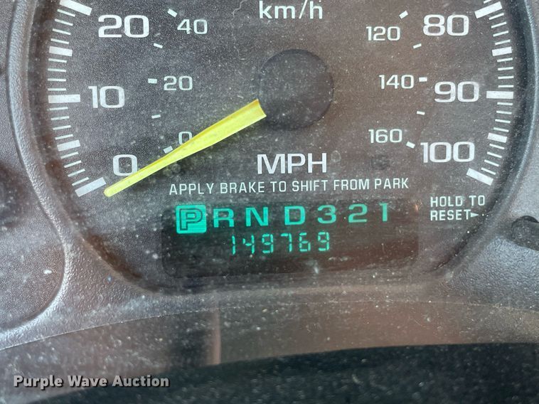 image for item NX9857 2000 Chevrolet Silverado 1500  pickup truck