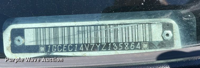 image for item NX9857 2000 Chevrolet Silverado 1500  pickup truck