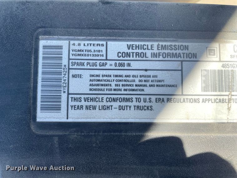 image for item NX9866 2000 Chevrolet Silverado 1500  pickup truck