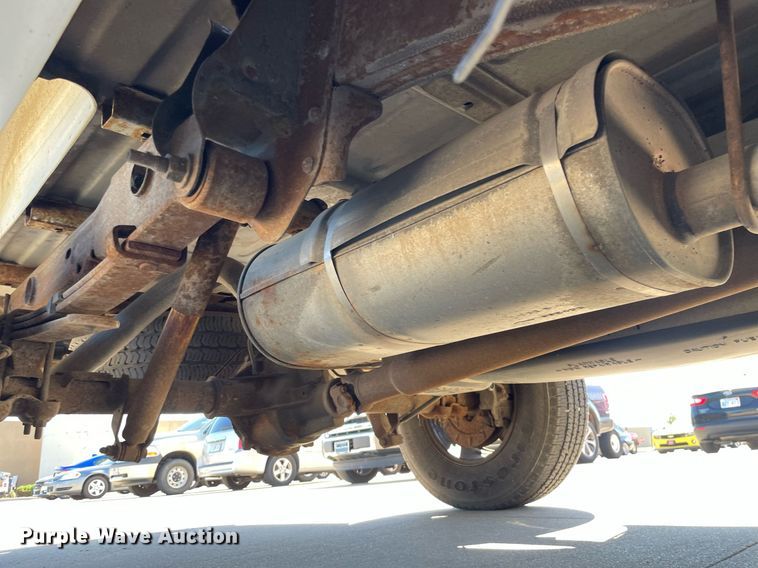 image for item NX9866 2000 Chevrolet Silverado 1500  pickup truck